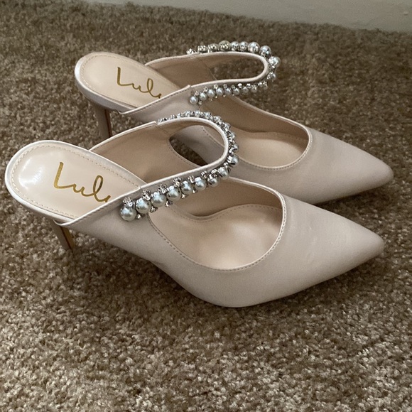 Satin bridal shoes - Picture 2 of 7